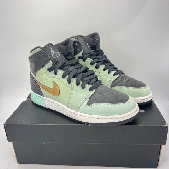 Nike Air Jordan 1 Retro High Mint Foam Green 332148-300 Sz 5.5Y / 7 Women’s - Picture 2 of 13